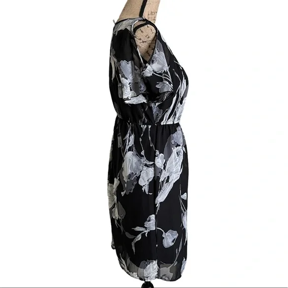 Xhilaration Floral Print & Black Shell Lining Dress XS - Picture 5 of 16